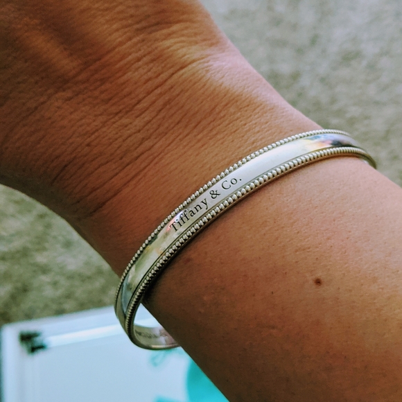 Retired Tiffany & Co. Bangle - Picture 3 of 4